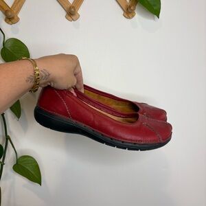 CLARKS Structured Red Leather Loafer Slip On